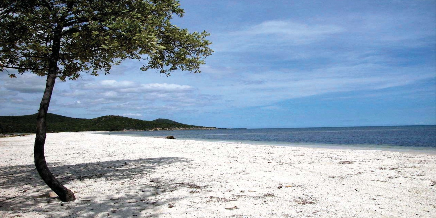 Beachfront Property for sale: White Sand beach and Coral Reef area